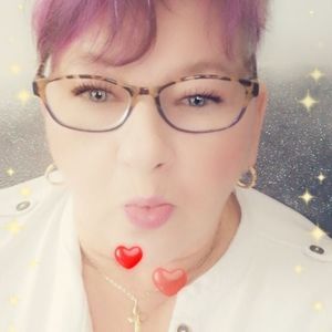 Meet your Posher, Diane